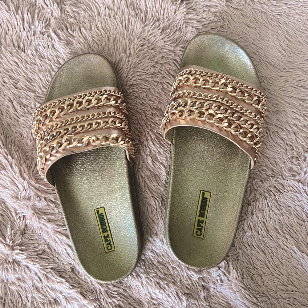Rose Gold Fashion Nova Chain slides